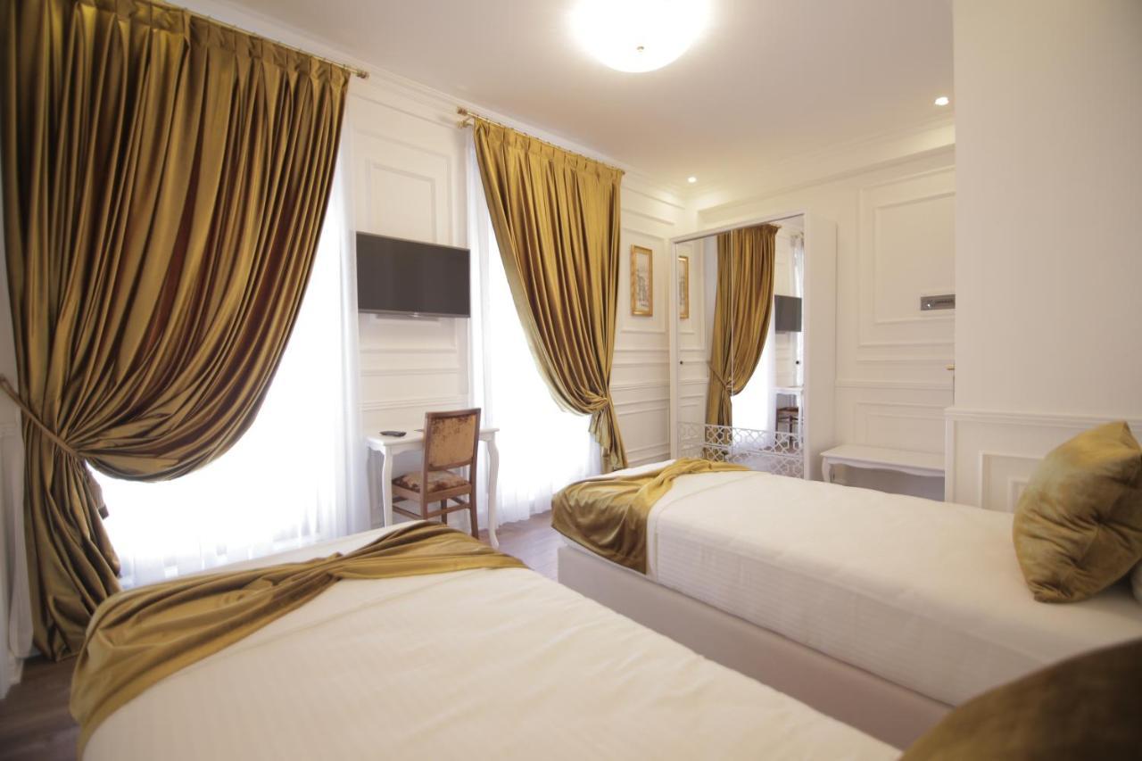 Eler Hotel Тирана Екстериор снимка